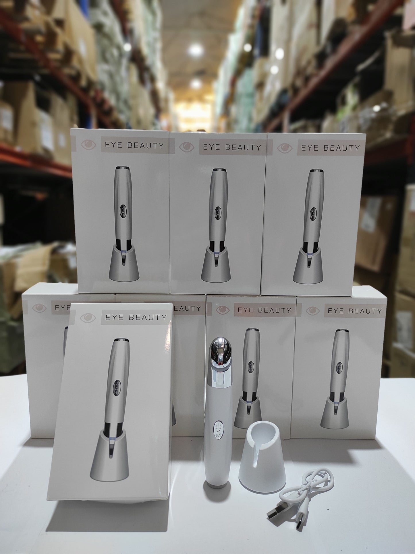 Masajeador recargable para contorno de ojos y labios — vista 2