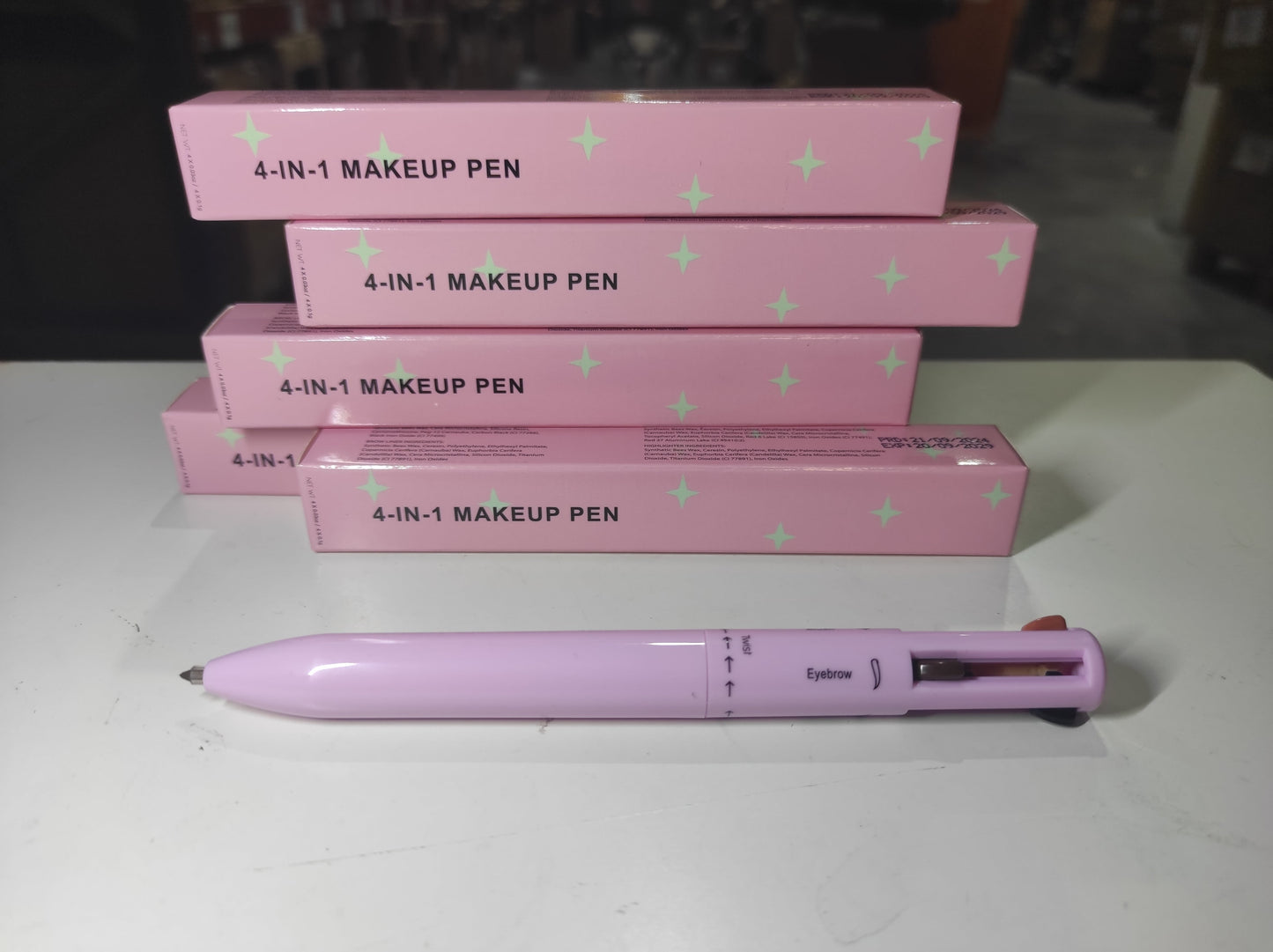 Lápiz de maquillaje multifunción cuatro en uno — vista 7
